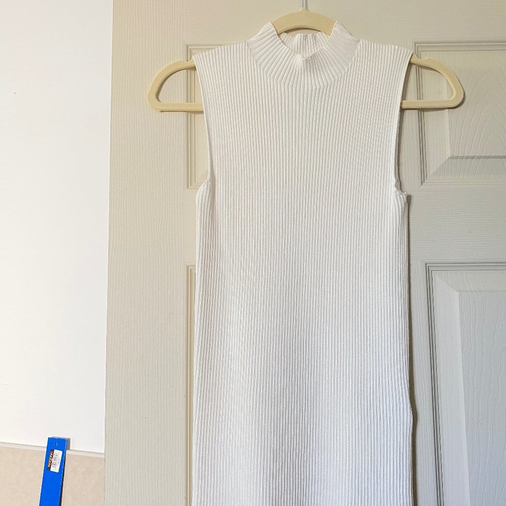 PRICE DROP! Reiss Turtleneck